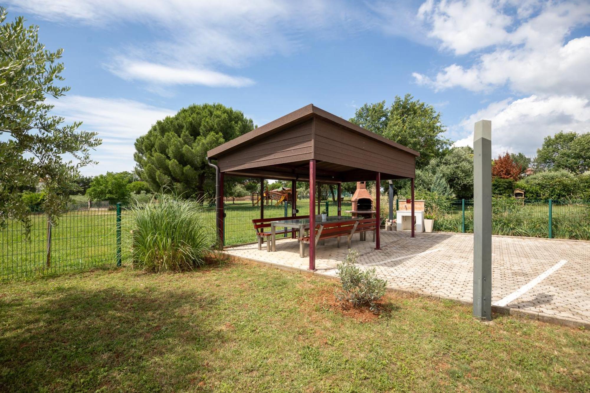 Apartments Lidija Matosevic Porec Luaran gambar